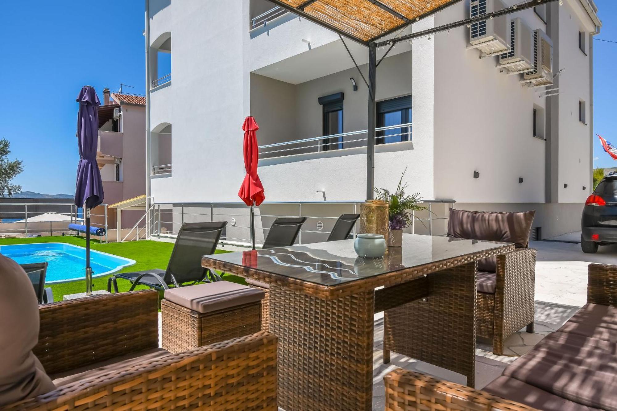 Apartments Neli Trogir Eksteriør bilde
