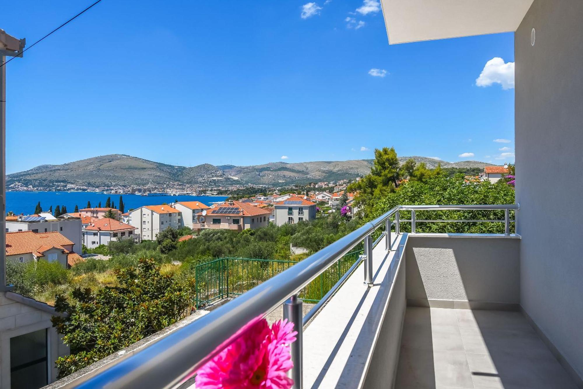 Apartments Neli Trogir Eksteriør bilde