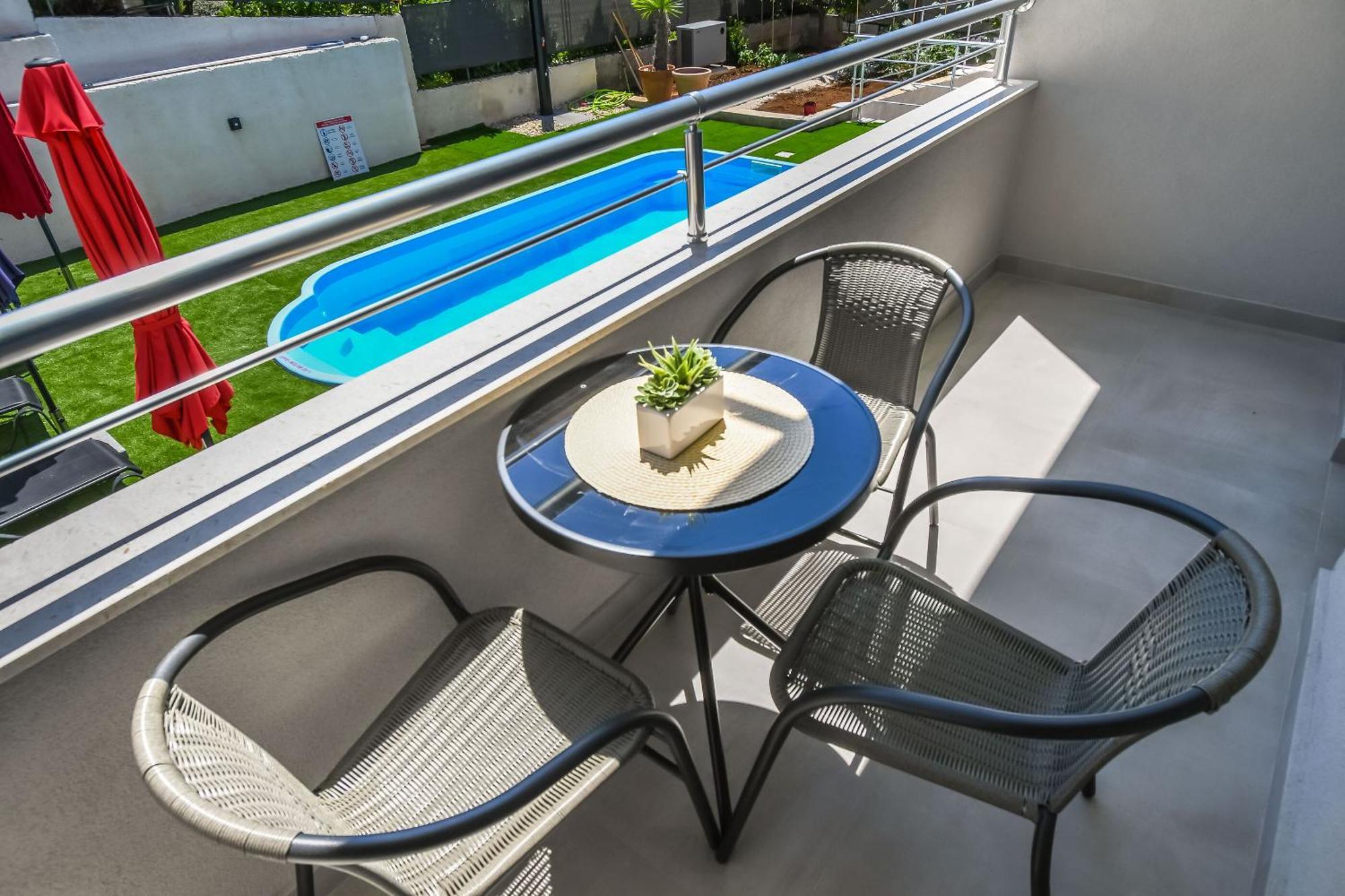 Apartments Neli Trogir Eksteriør bilde